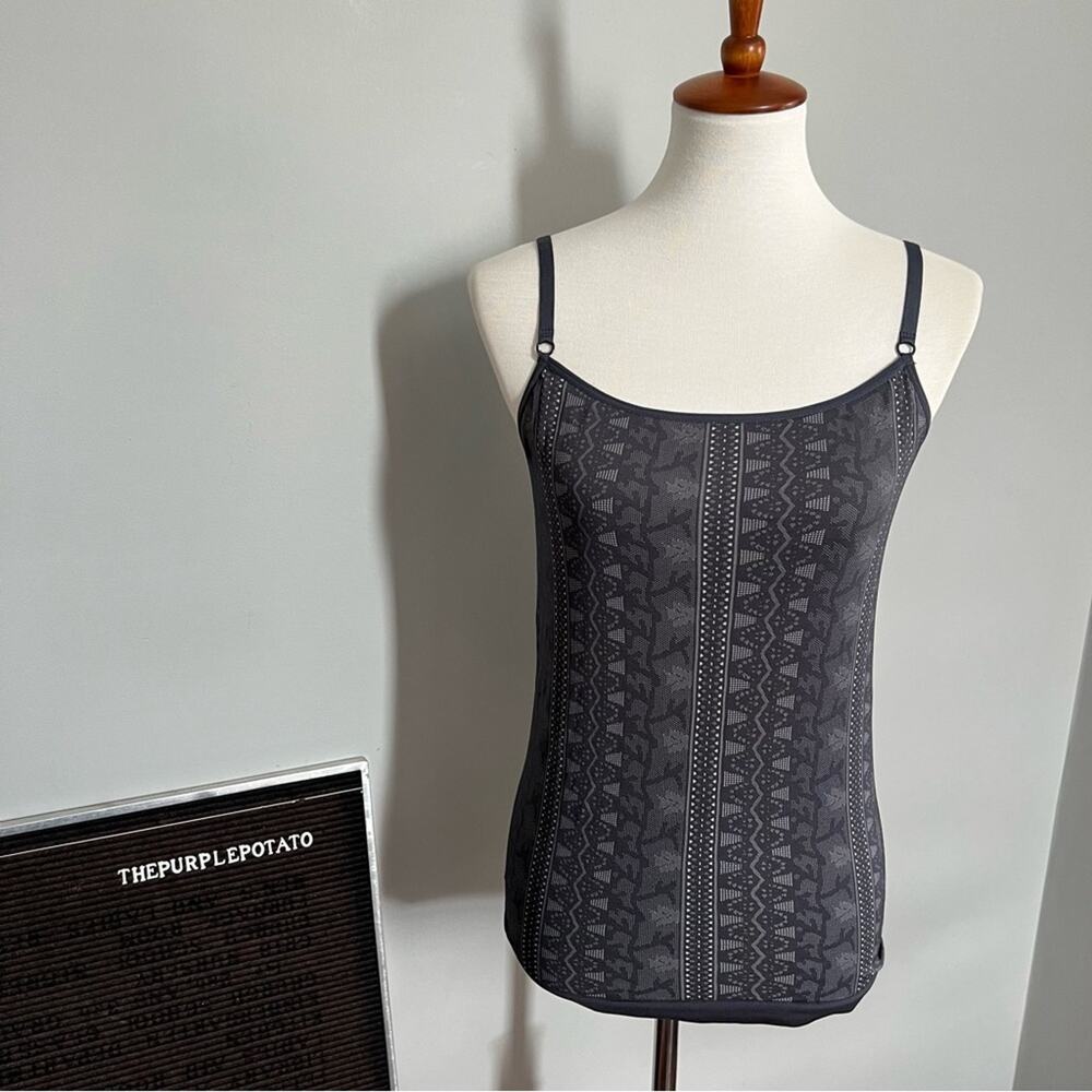 Athleta Gray Free to Breathe Patterned Workout Cami Tank Top Size M